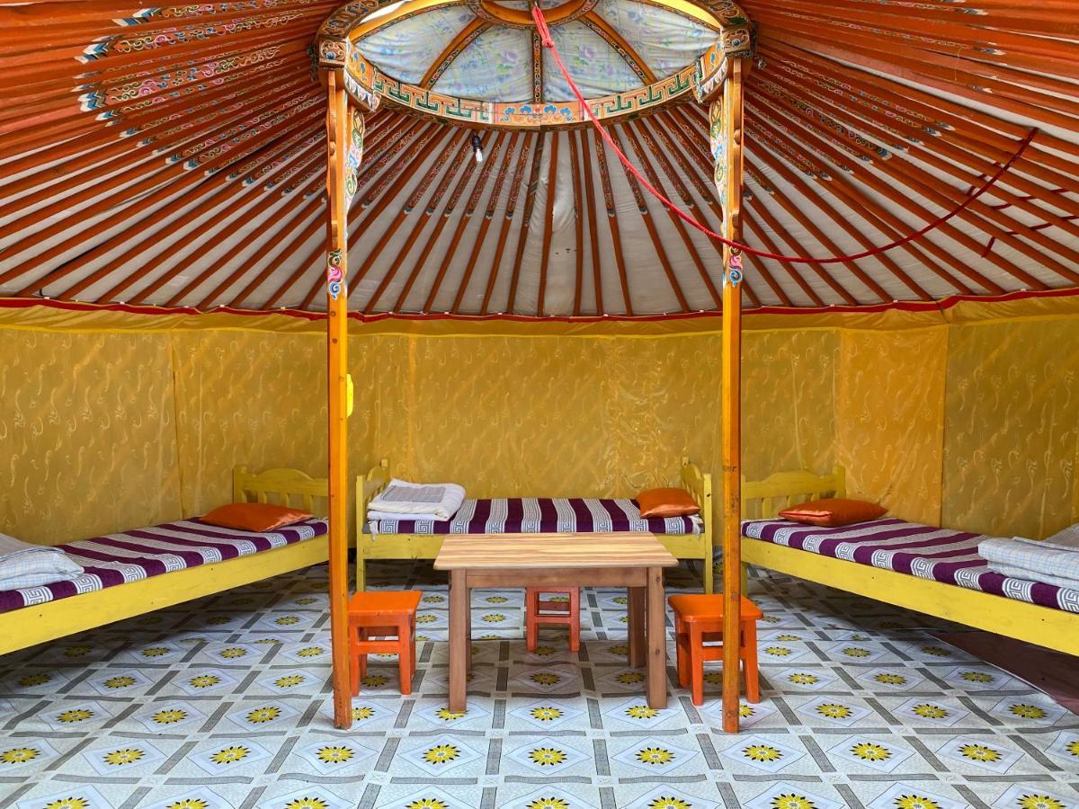 Gaya'S Guest House Harhorin المظهر الخارجي الصورة